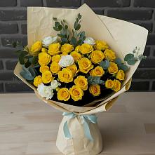 Букет цветов из:  Розы в Новоржеве