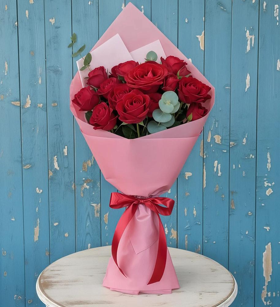 Букет цветов из: Розы в Новоржеве