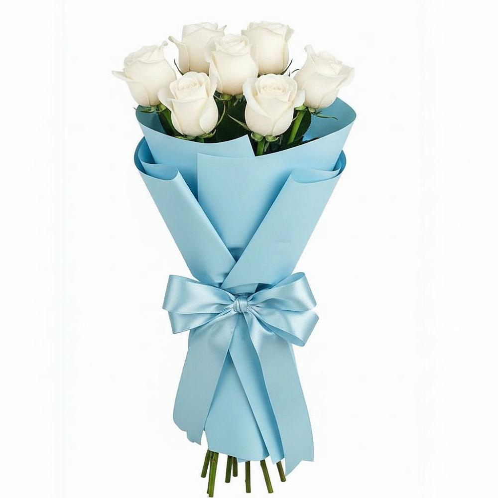 Букет 7 белых роз Проуд в Новоржеве