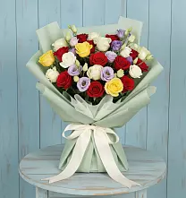 Букет цветов из:  Розы в Новоржеве