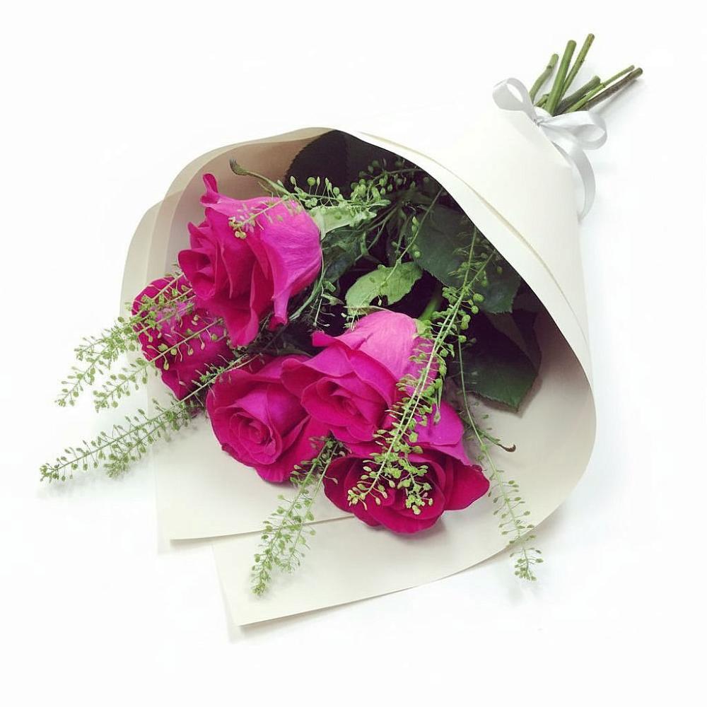 Букет цветов из: Розы в Новоржеве