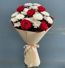Букет цветов из:  Розы и Хризантемы в Новоржеве