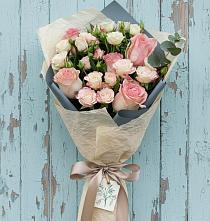 Букет цветов из:  Розы в Новоржеве