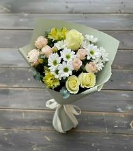 Букет цветов из:  Альстромерии, Розы и Хризантемы в Новоржеве