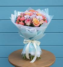 Букет цветов из:  Хризантемы и Розы в Новоржеве
