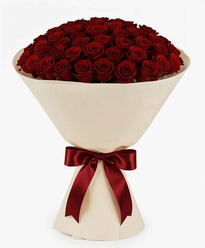 Букет 101 Бордовая роза Блэк Бакарра в Новоржеве