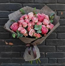 Букет цветов из:  Розы в Новоржеве