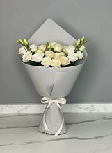 Букет цветов из:  Розы и Лизиантусы #REPLACE_PRED# Новоржеве